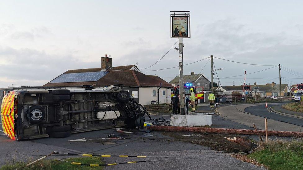 Police van crashed in Lydd