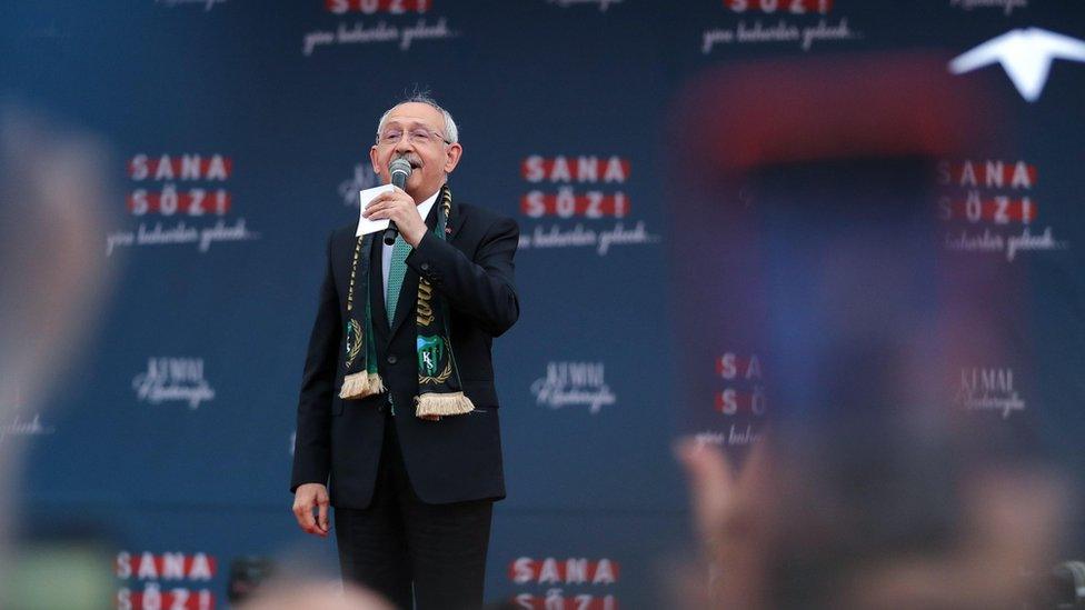 Kemal Kilicdaroglu at a rally