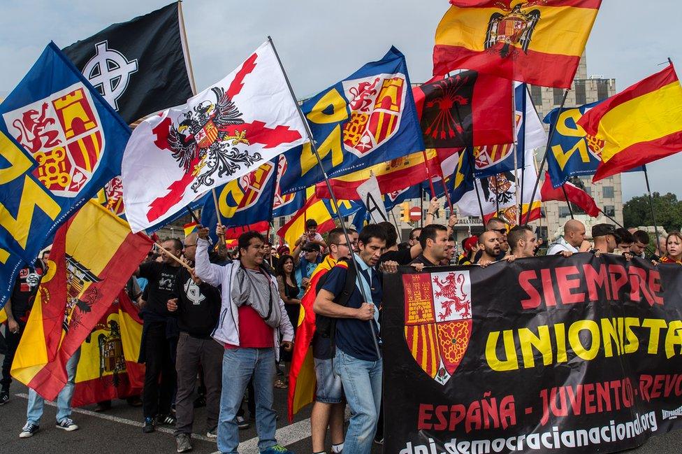 Pro-union march in Barcelona, 12 Oct 15