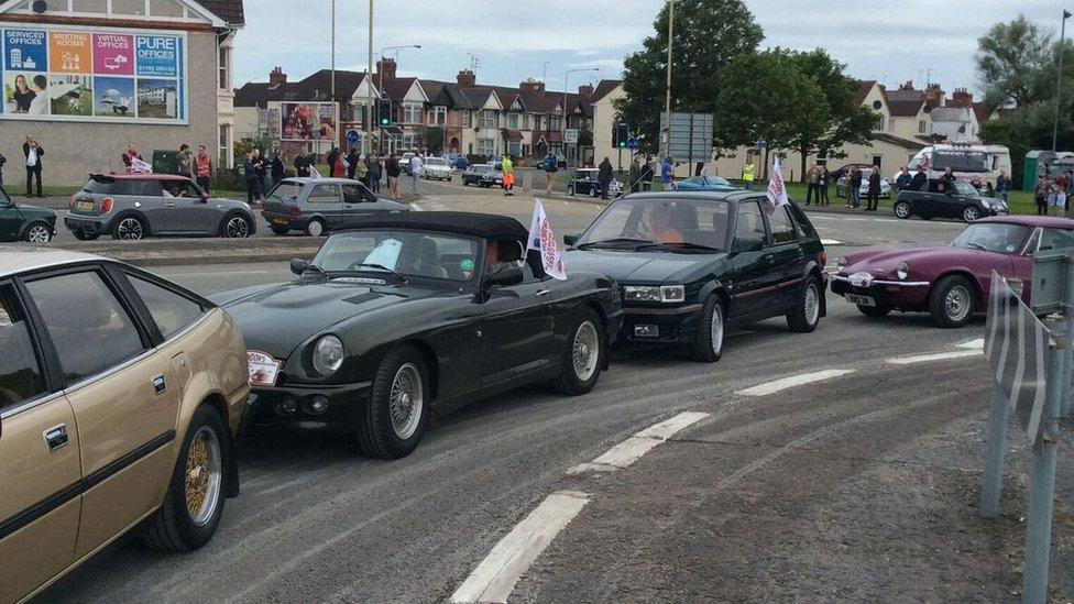 Car cavalcade in Swindon