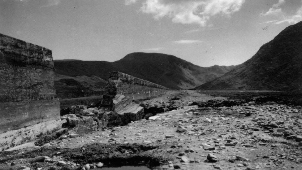 The breach in the Eigiau dam wall which precipitated the 1925 disaster