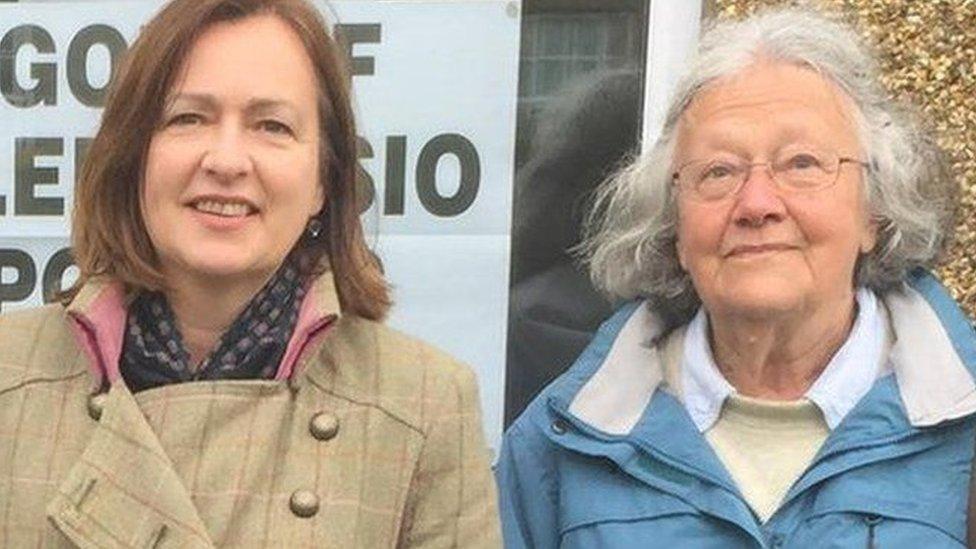 Liz Saville Roberts with her mum Dr Nancy Saville