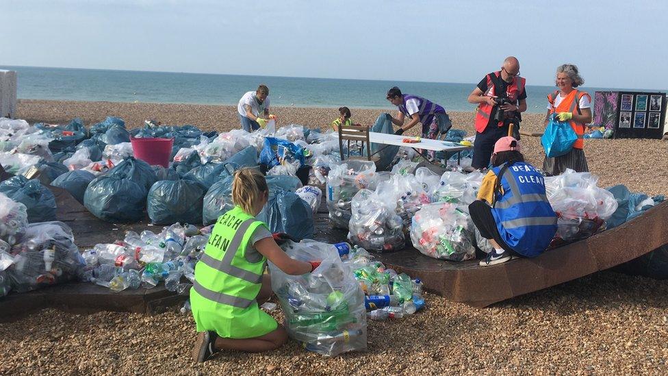 Oceans 8 beach clean up