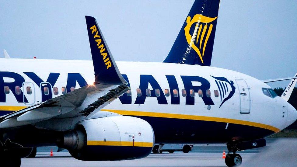 Ryanair planes