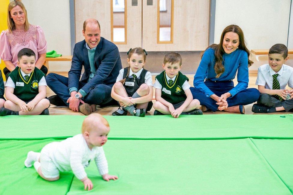 William and Kate at the Roots of Empathy session