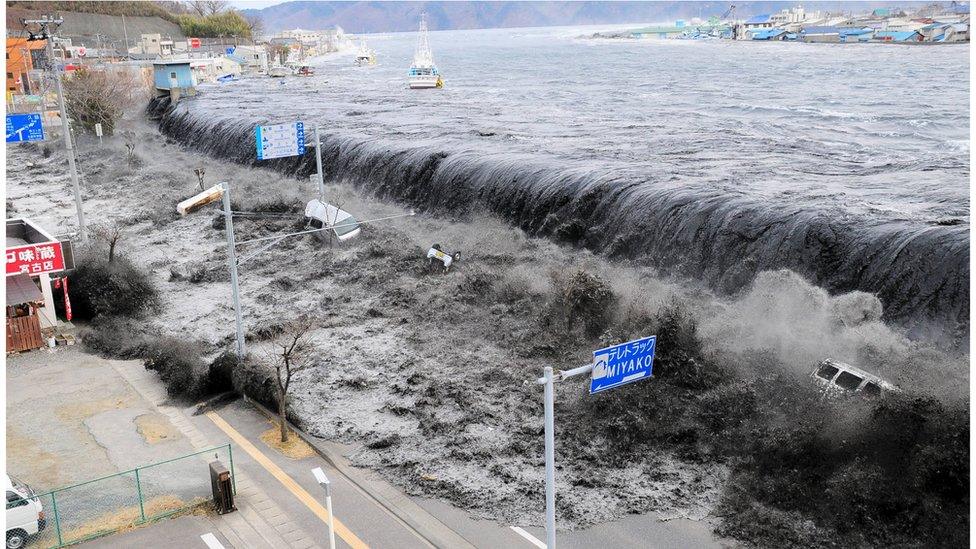 The tsunami hits Miyako City