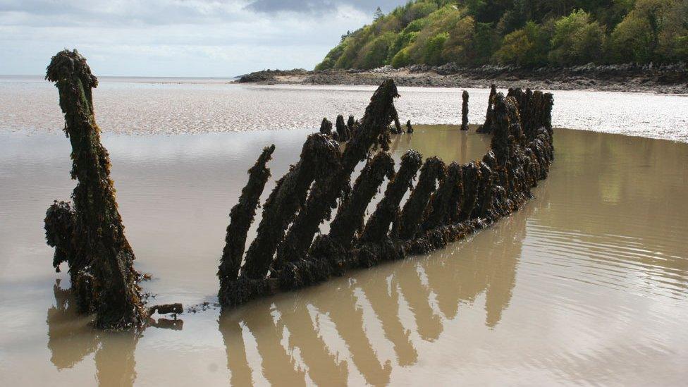 Probable wreck of a schooner at Kirkcudbright