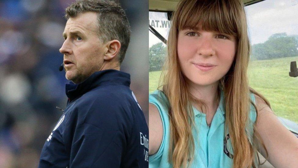 Nigel Owens a Rebecca John