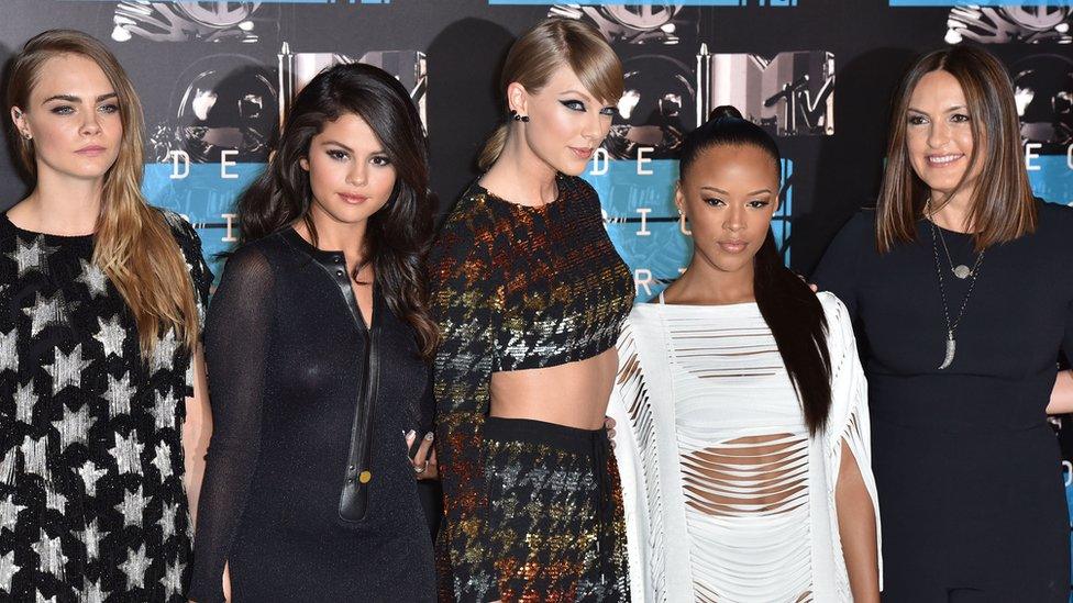 cara-delevingne-selena-gomez-taylor-swift