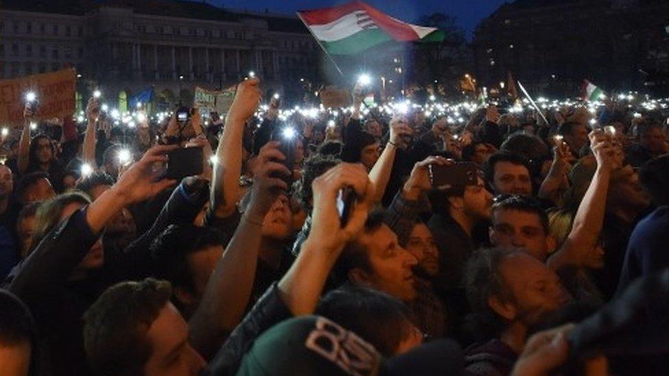 Demonstrators protest against what they say are plans to close the Central European University (09 April 2017)