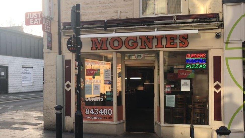 Mognies takeaway