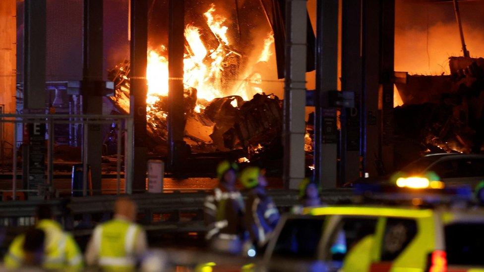 The car park on fire at Luton Airport