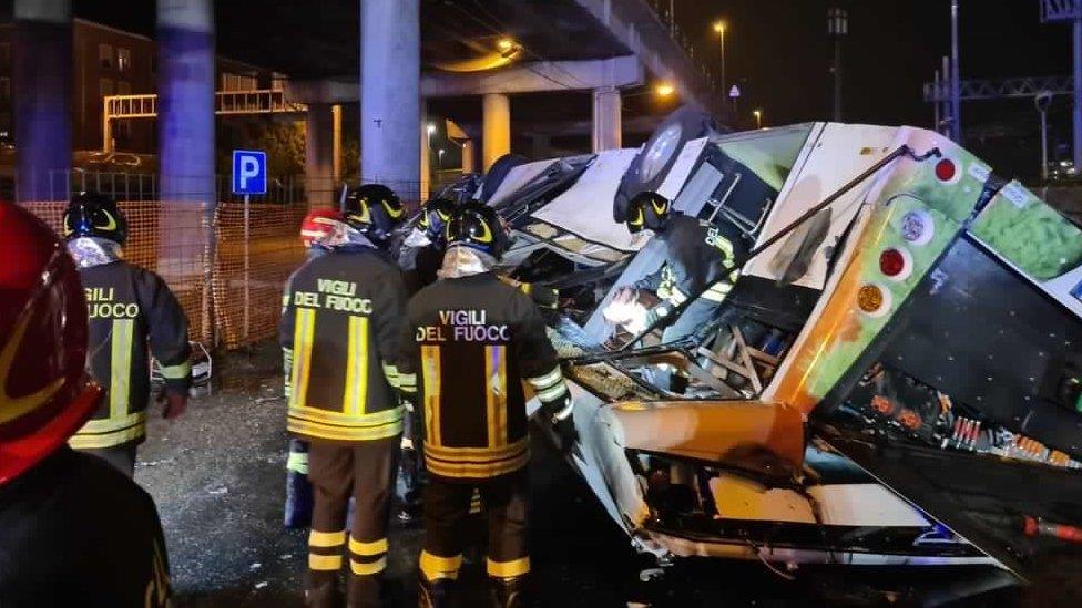 The flyover can be seen directly above the wreckage of the bus in Mestre