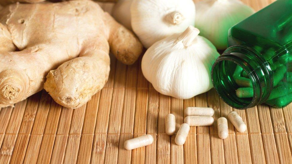 Ginger and garlic pills