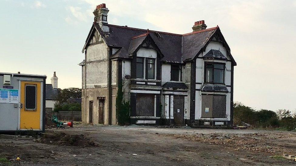 Former Glynllifon hotel, Marianglas, Anglesey