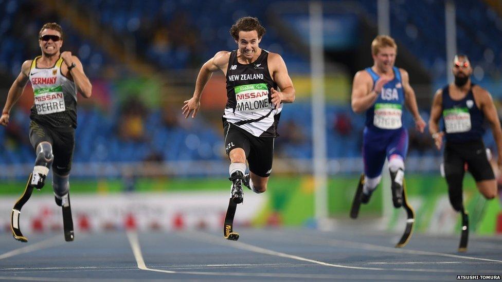 Liam Malone (C) of New Zealand competes in the Men's 200m - T44 on day 5 of the Rio 2016 Paralympic Games at the Olympic Stadium on September 12, 2016 in Rio de Janeiro, Brazil.