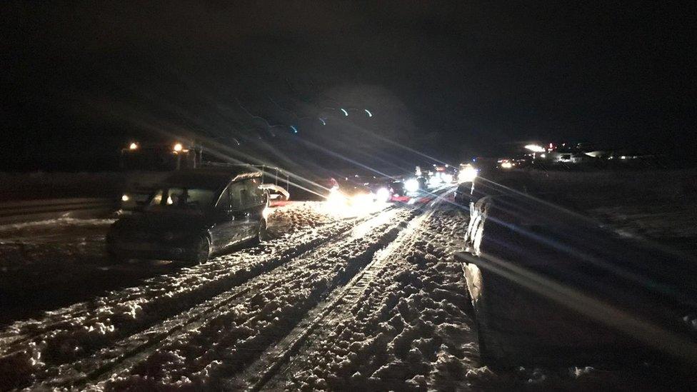 Cars stuck on A30