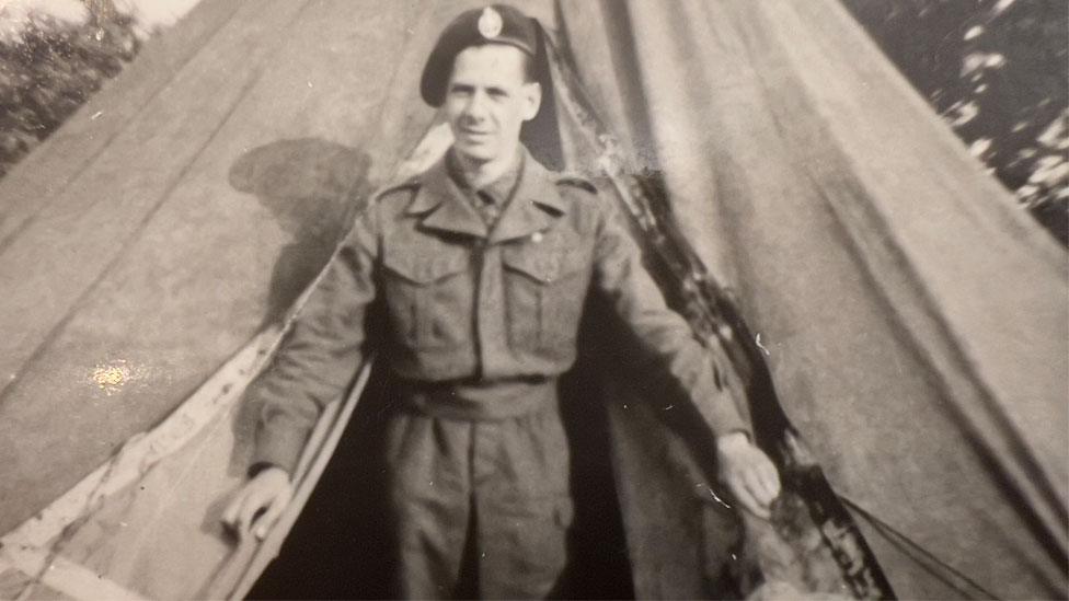 Derek Girling during World War Two