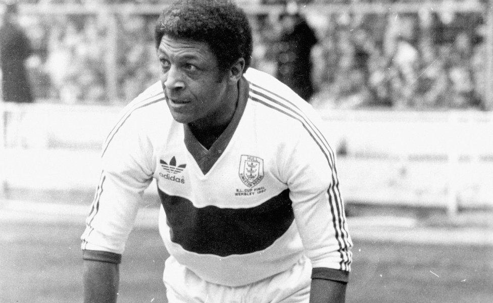 Clive Sullivan