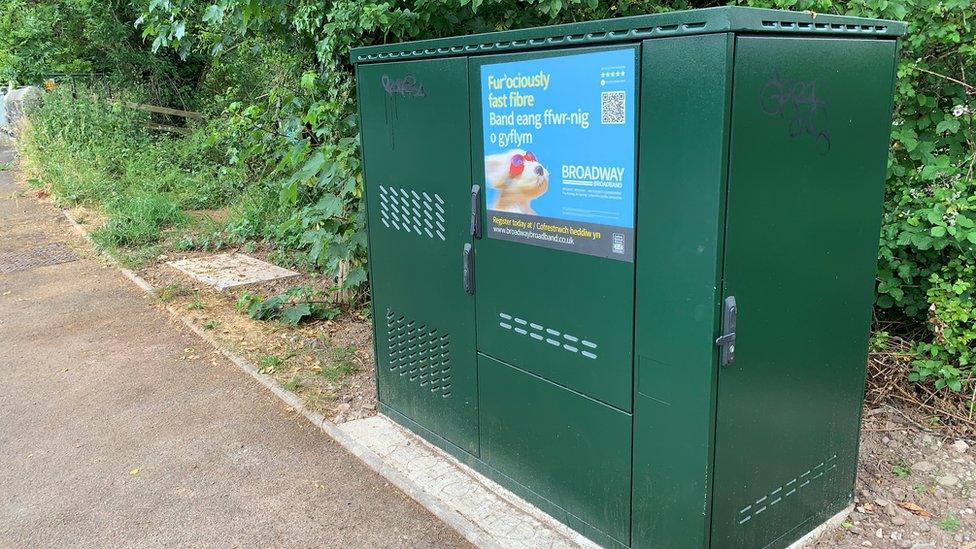 New fibre cabinet placed by Broadway engineers shortly before the company went into administration (opposite old Tregib school in Ffairfach)