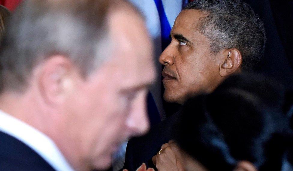 Russian President Vladimir Putin (L) and US President Barack Obama (R) at the United Nations headquarters in New York, 28 September 2015.