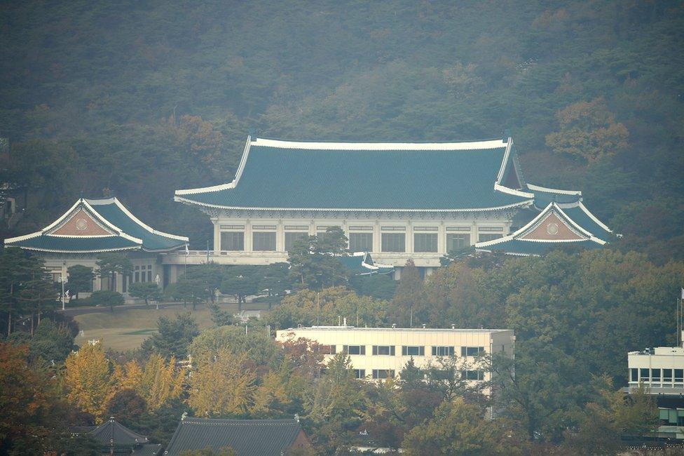 The Blue House in Seoul, 3 November