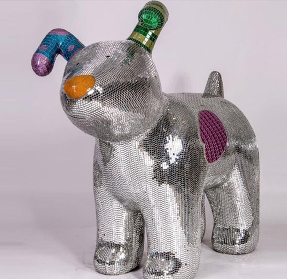 Disco Snowdog