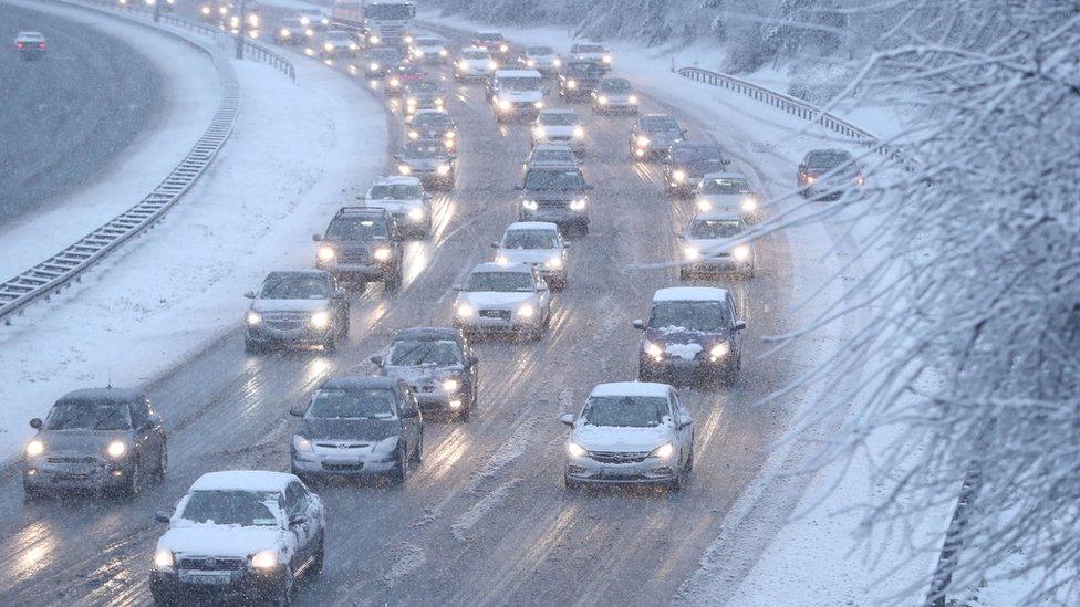 Traffic in snowy conditions on the N7 in Dublin