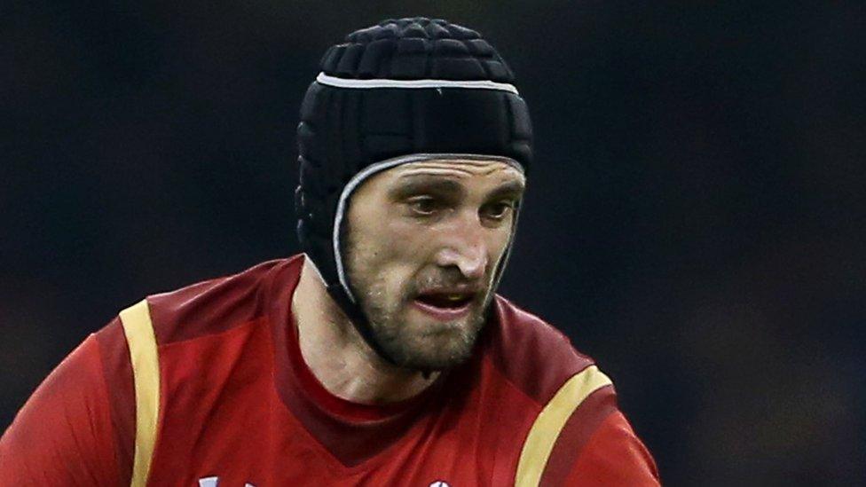 Luke Charteris