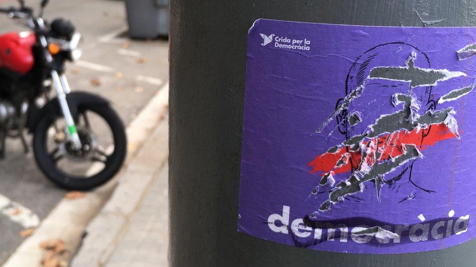 Pro-referendum sticker with word "democracy" crossed out, Barcelona, 6 October