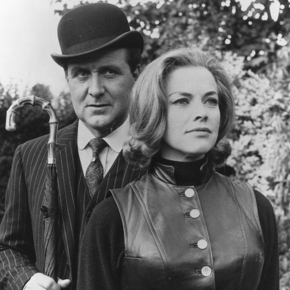 Patrick Macnee & Honor Blackman in The Avengers