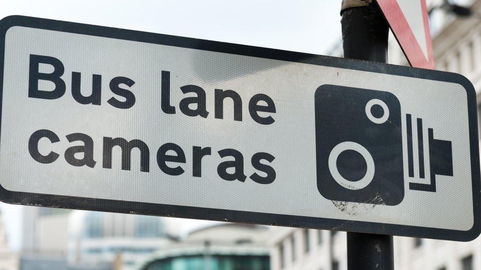 Bus lane camera