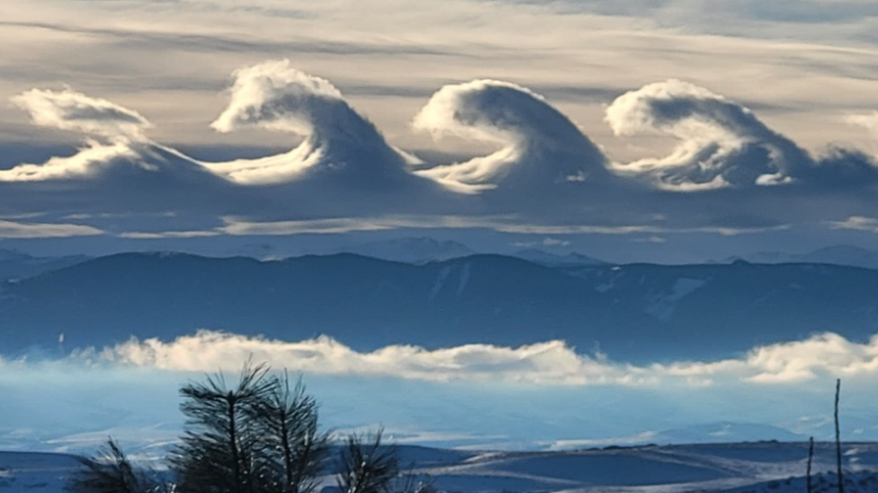 the amazing cloud formation