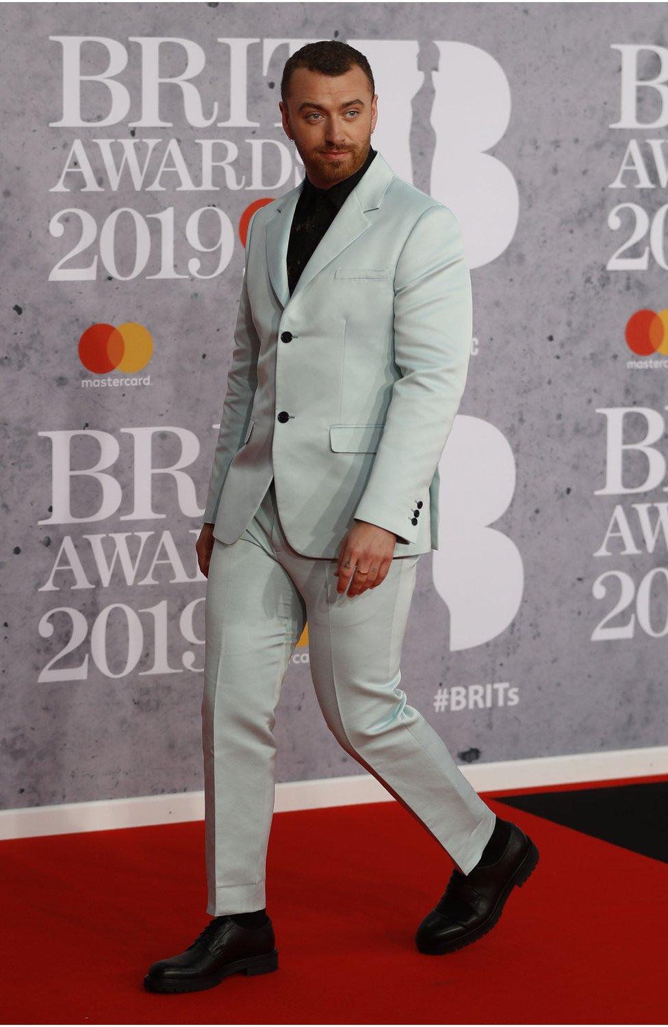 Brit awards outfits 2019 best sale