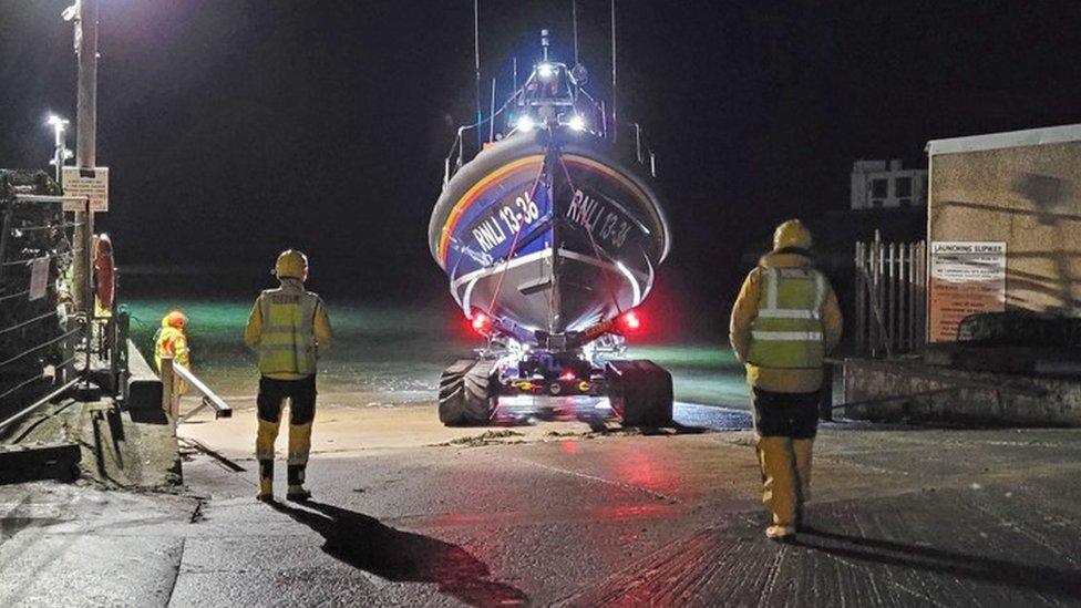 Image of the lifeboat launching