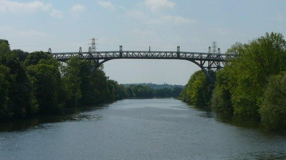 Warburton Toll Bridge