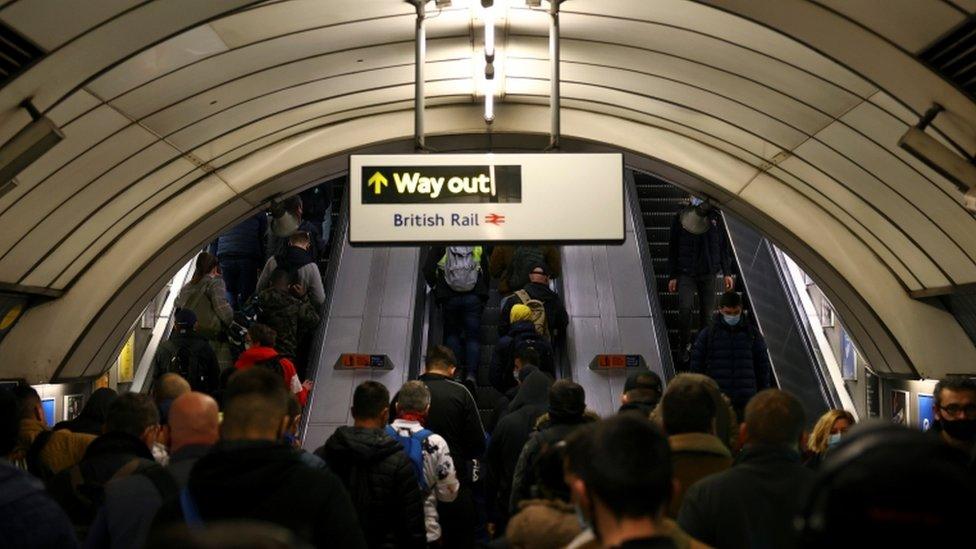 Tube escalator