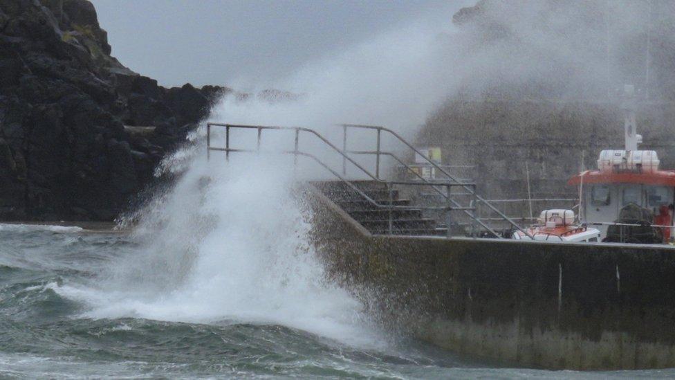 waves batter portsewart