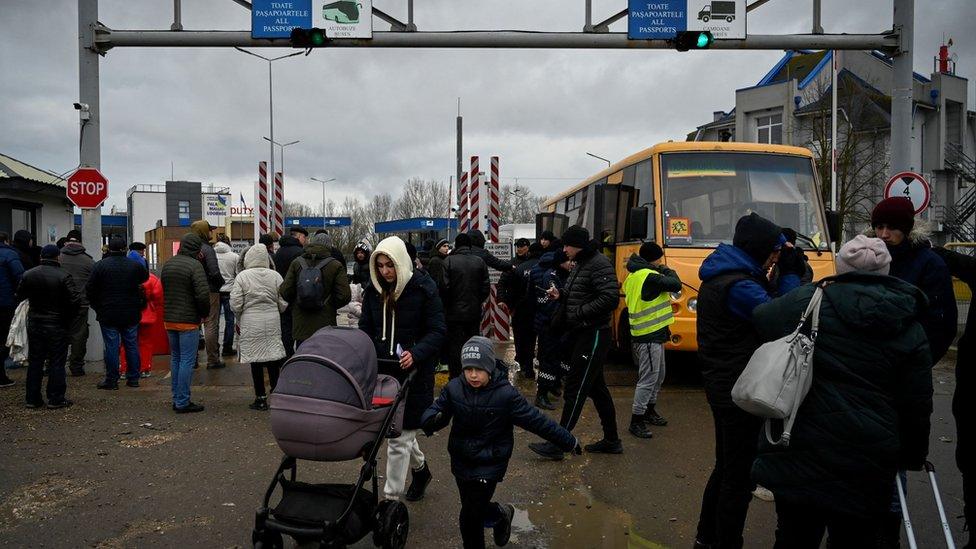 Refugees arriving in Moldova