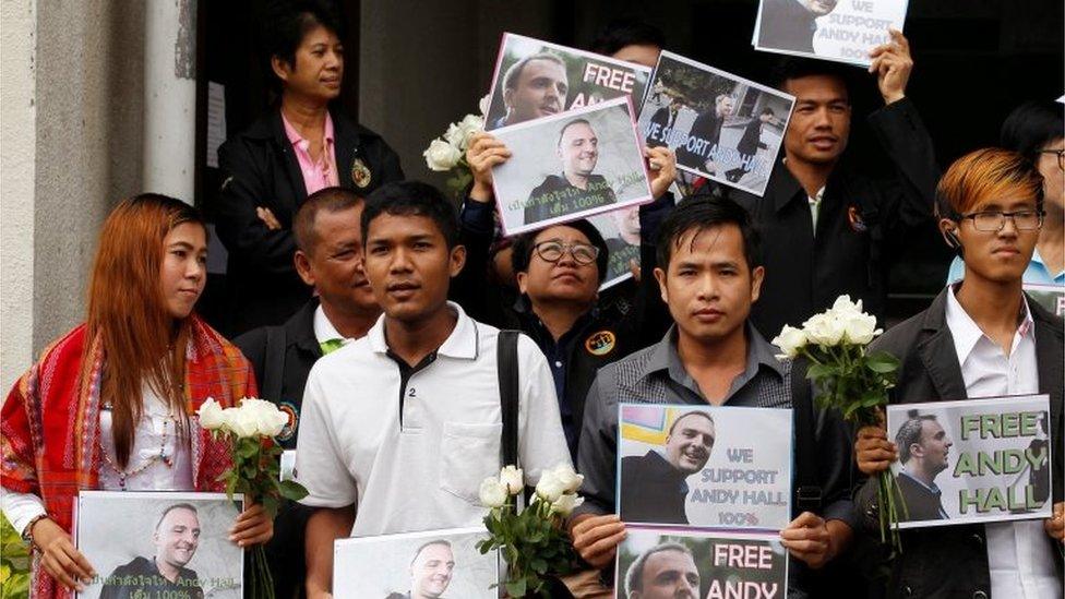 Andy Hall's supporters outside court in Bangkok (20 Sept 2016)