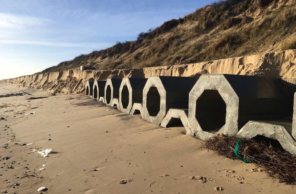 Hemsby sea defences 2018