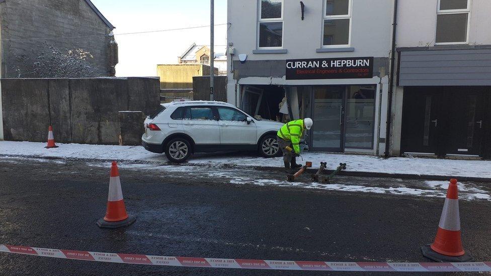 car crashed into shop in Derry