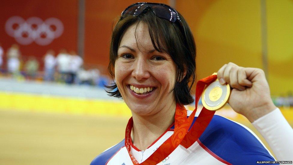 Rebecca Romero with her cycling gold in Beijing 2008