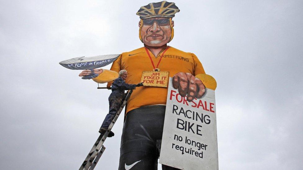 Lance Armstrong effigy