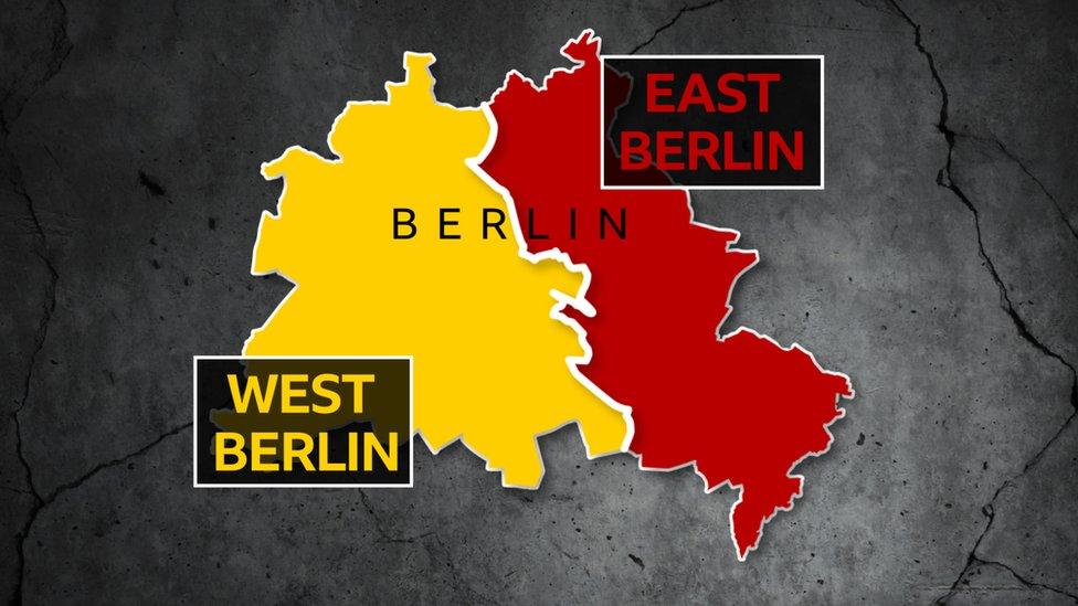 map-showing-east-and-west-berlin.