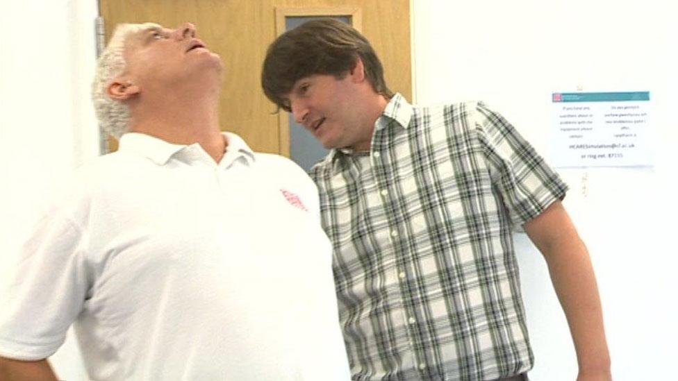 Physio Graeme Paul-Taylor