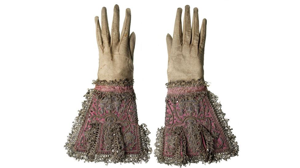 The gloves worn by Charles I