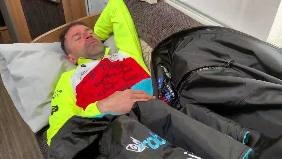 Francis Benali resting on day 4