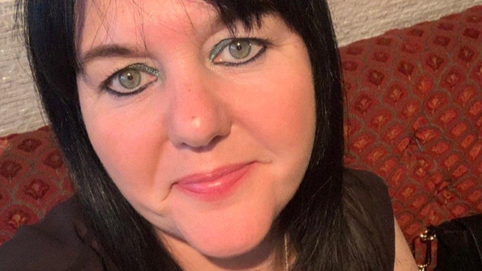 Lisa, 49 from Rainham, Essex