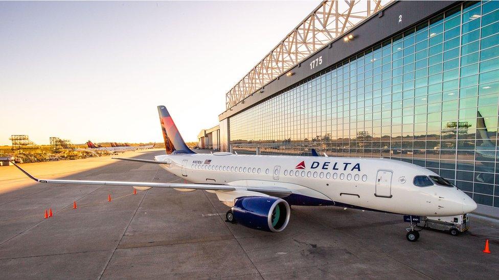 A Delta Airbus A220 plane